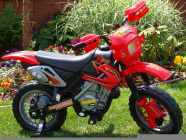 Elektrická motorka CROSSKA - červená